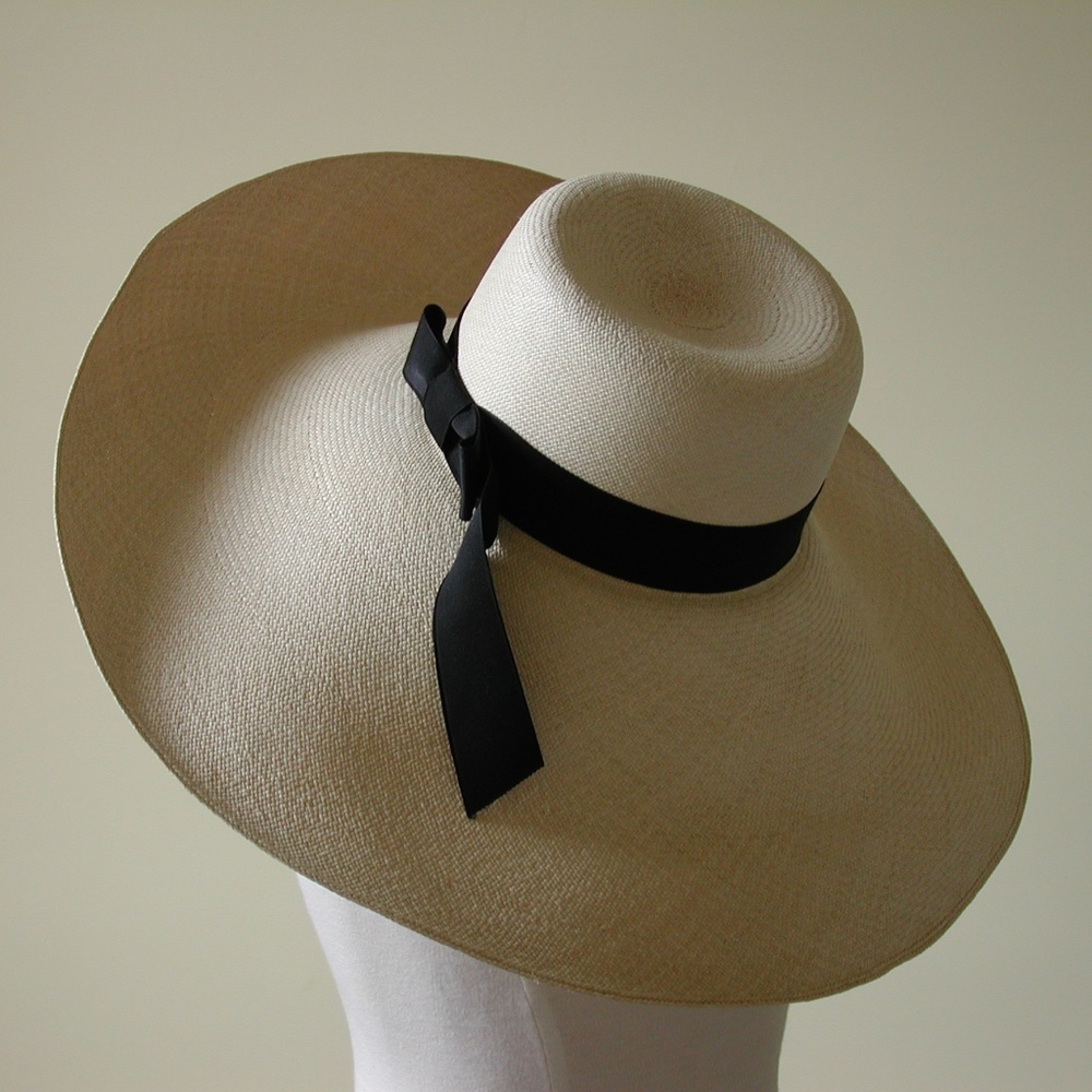 Ultrawide Vintage Ultrafino Panama Hat